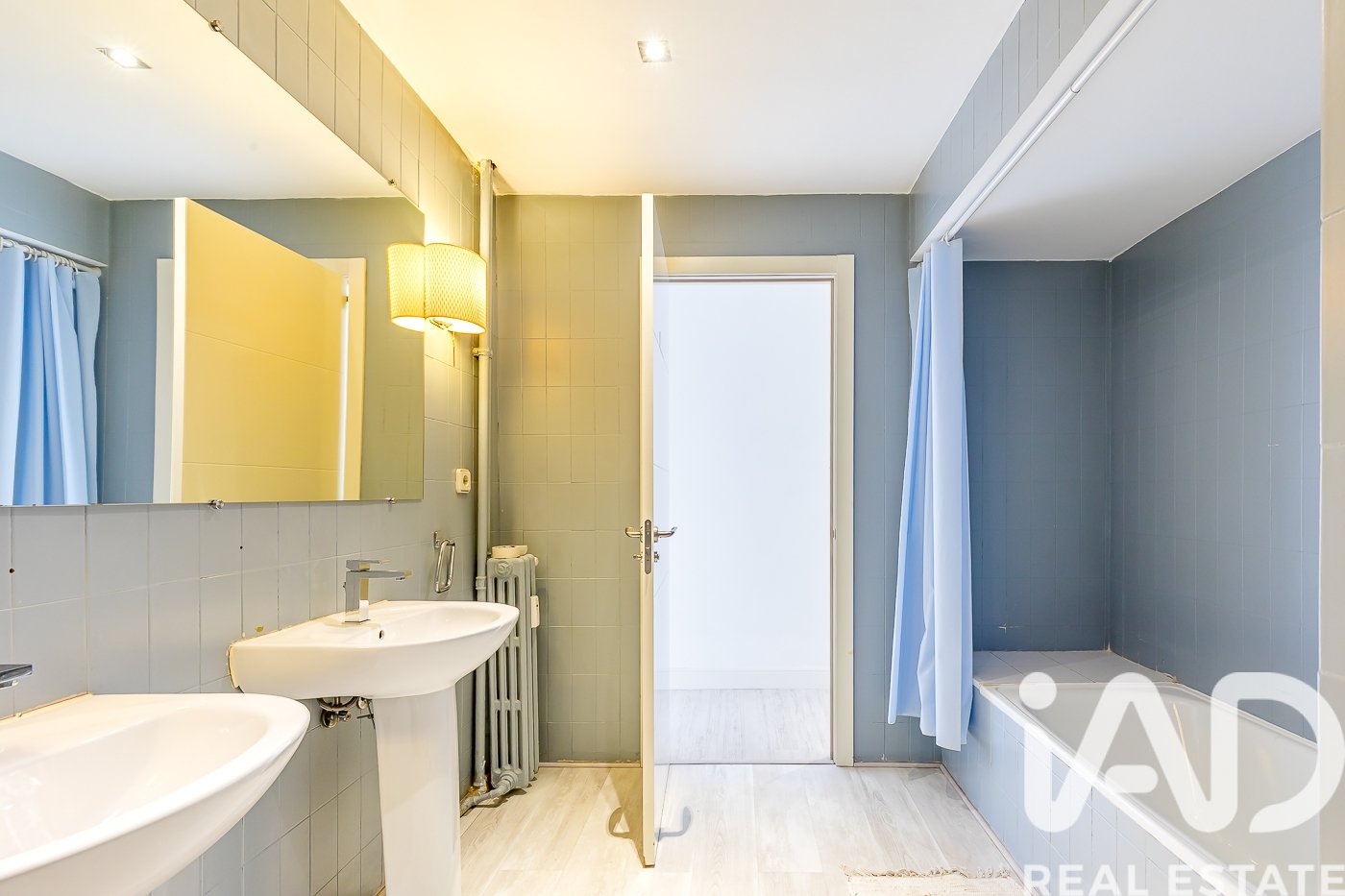 Apartamento en Madrid, España 4 dormitorios, 164 m2 No. 187832