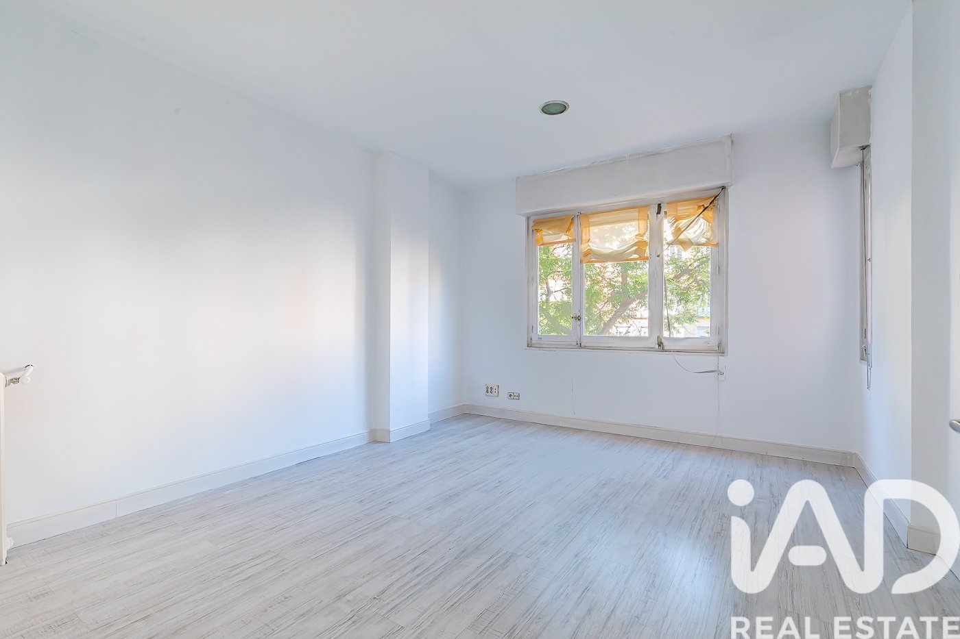 Apartamento en Madrid, España 4 dormitorios, 164 m2 No. 187832