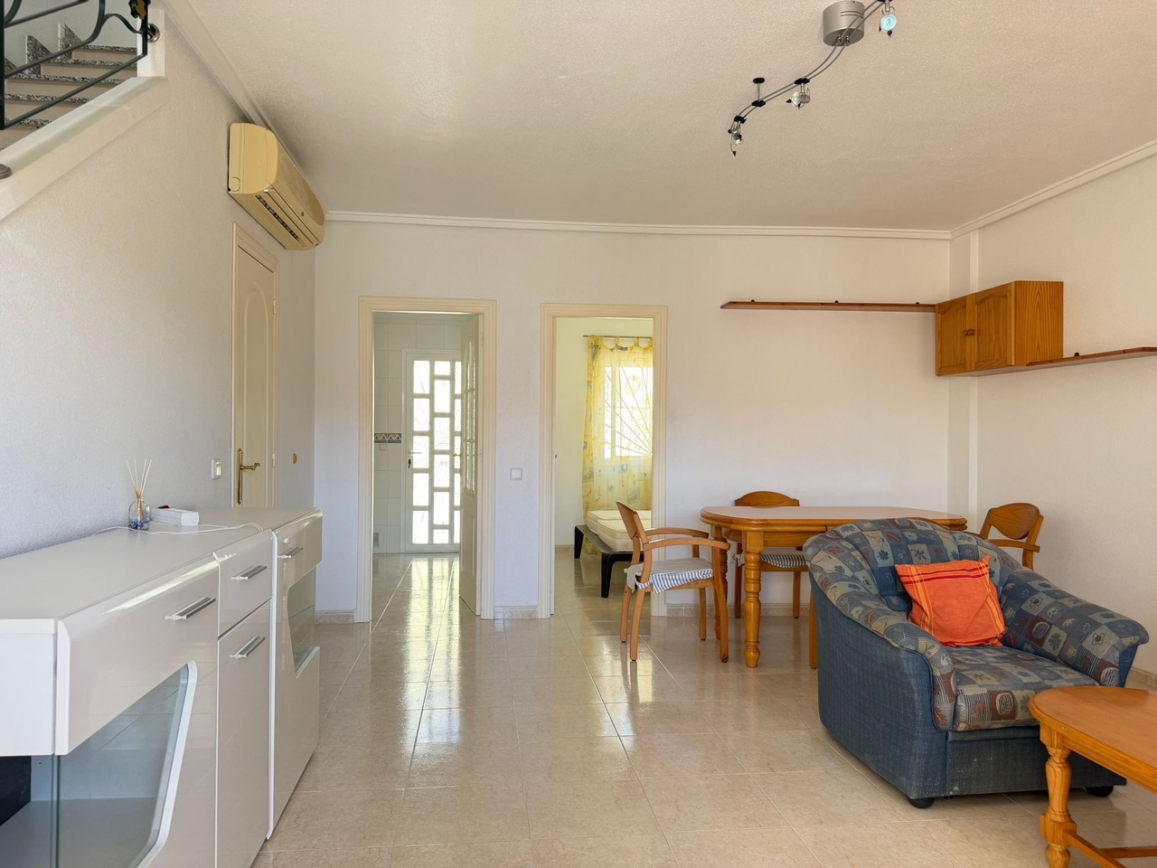 Kaupunkipientalo Ciudad Quesada, Alicante, Espanja 3 makuuhuonetta, 106 m2 No. 195551