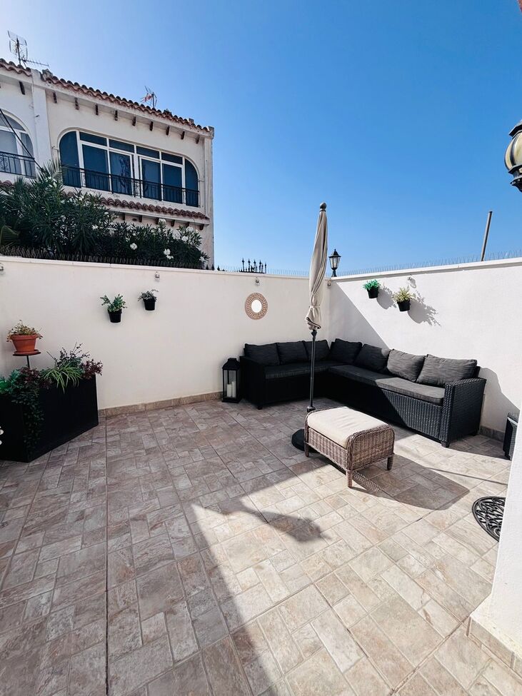 Townhouse à Villamartin, Alicante, Espagne 2 chambres, 96 m2 No. 195550