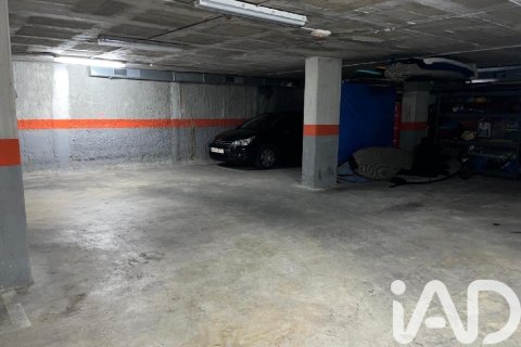 Garāža Barcelona, Spānijā 21 m2 Nr. 184947