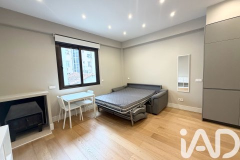 Apartment in Madrid, Spain 43 sq.m. No. 187985