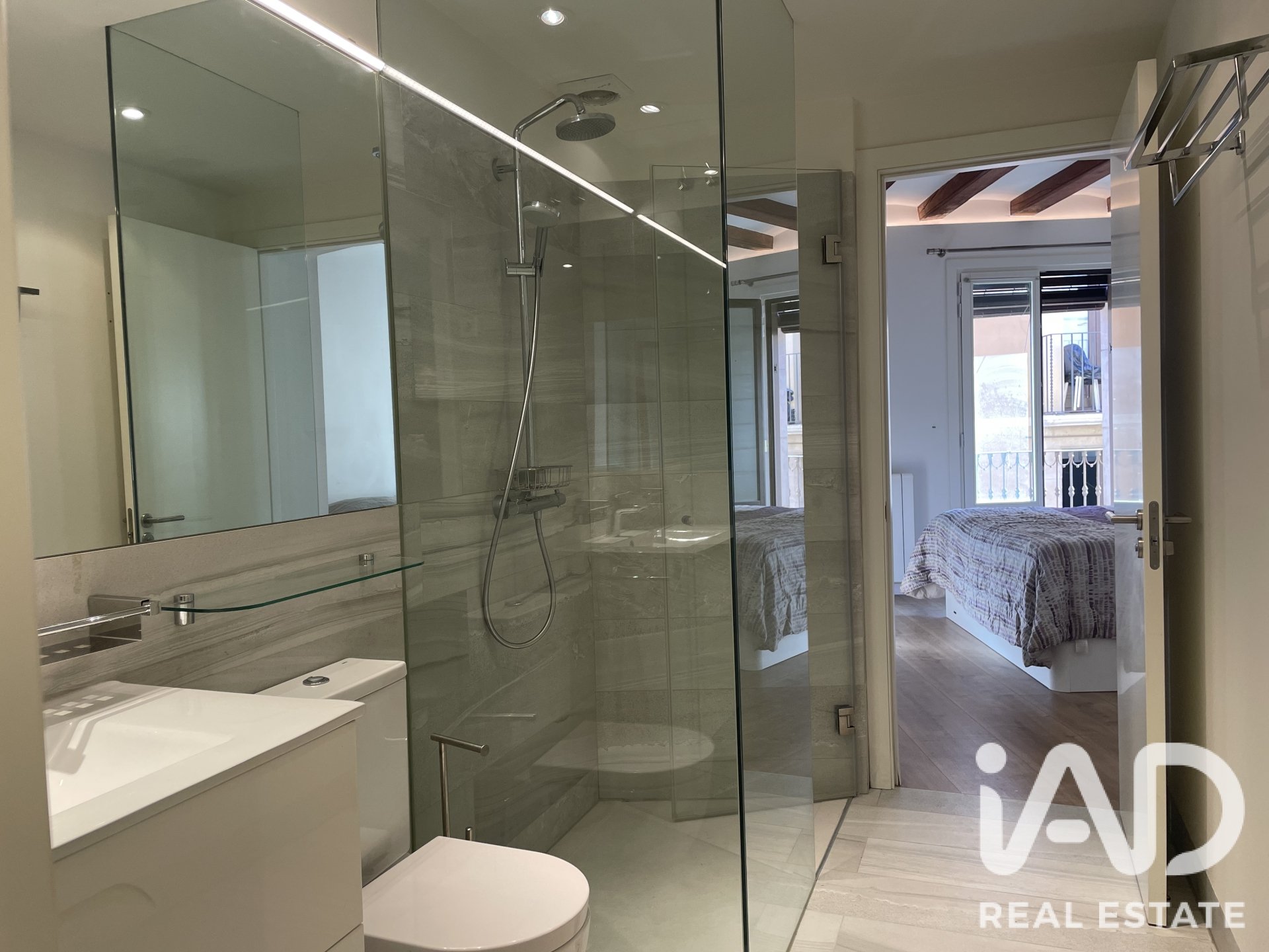 Dzīvoklis Barcelona, Spānijā 2 istabas, 88 m2 Nr. 187987
