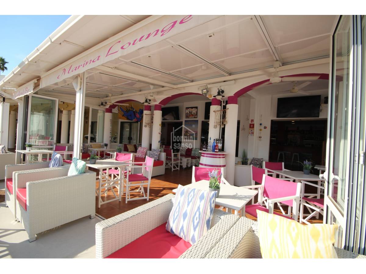 Café/restaurang i Cala'n Bosch, Menorca, Spanien 172 kvm. Nr. 138291