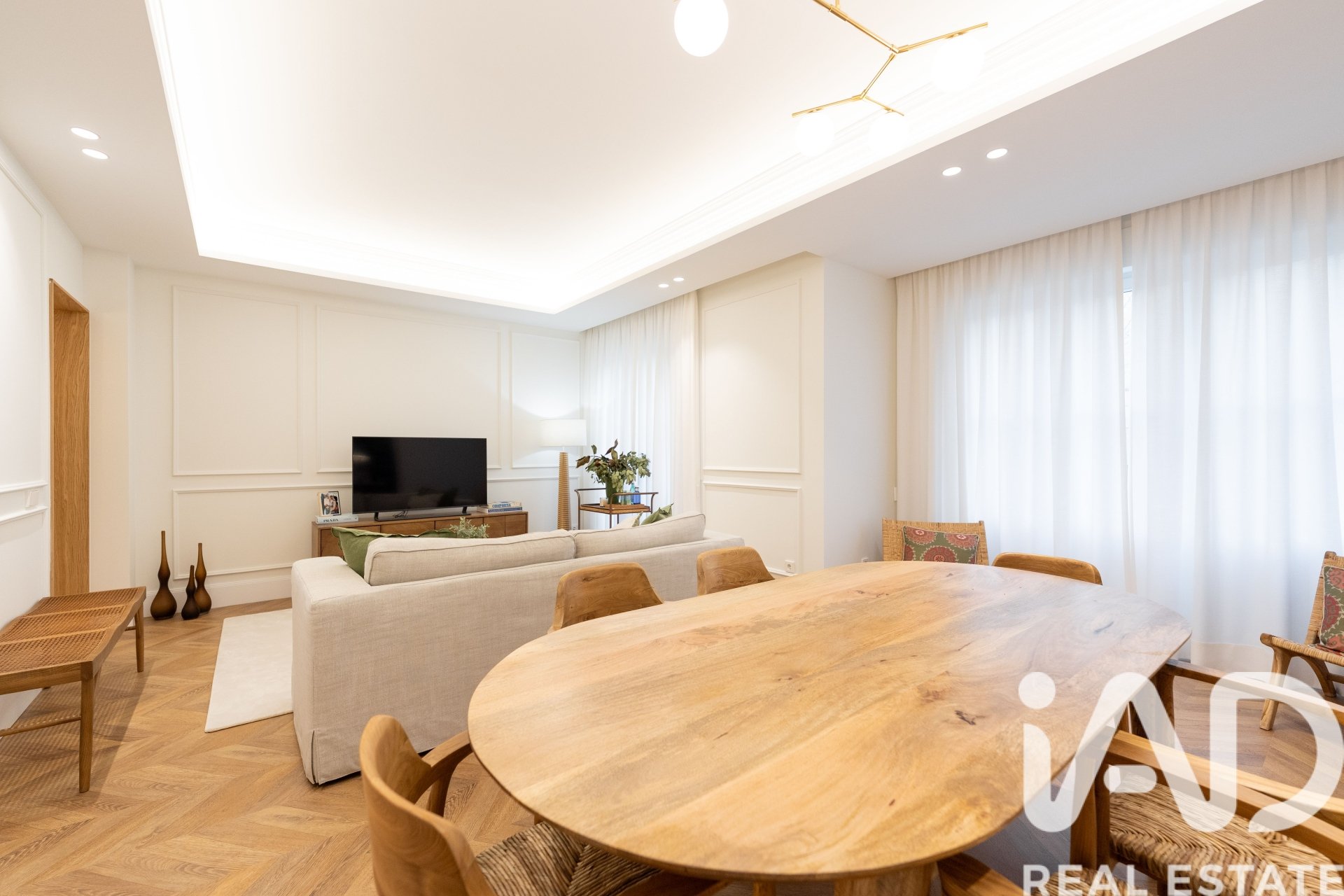 Huoneisto Madrid, Espanja 2 makuuhuonetta, 143 m2 No. 187764
