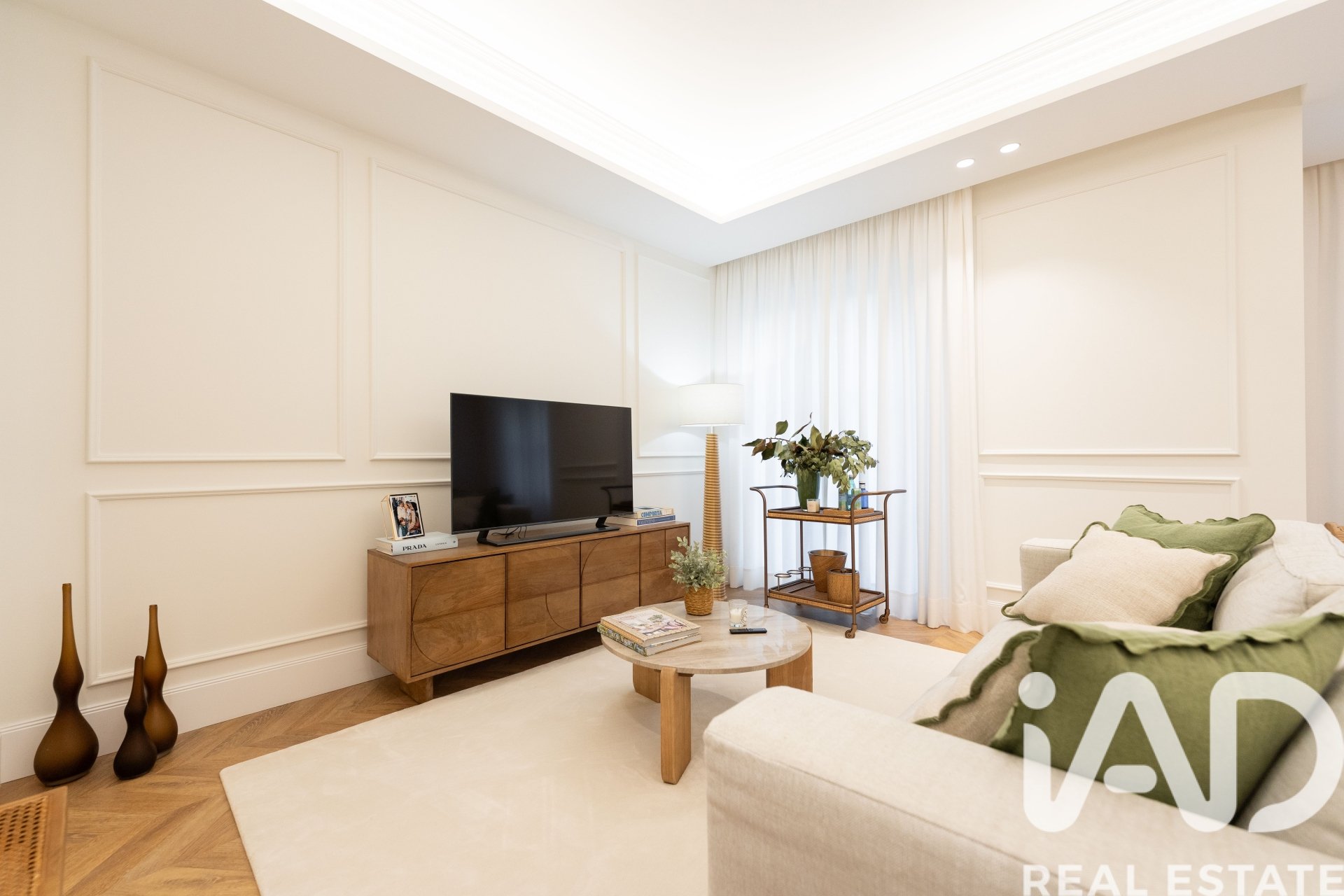 Huoneisto Madrid, Espanja 2 makuuhuonetta, 143 m2 No. 187764