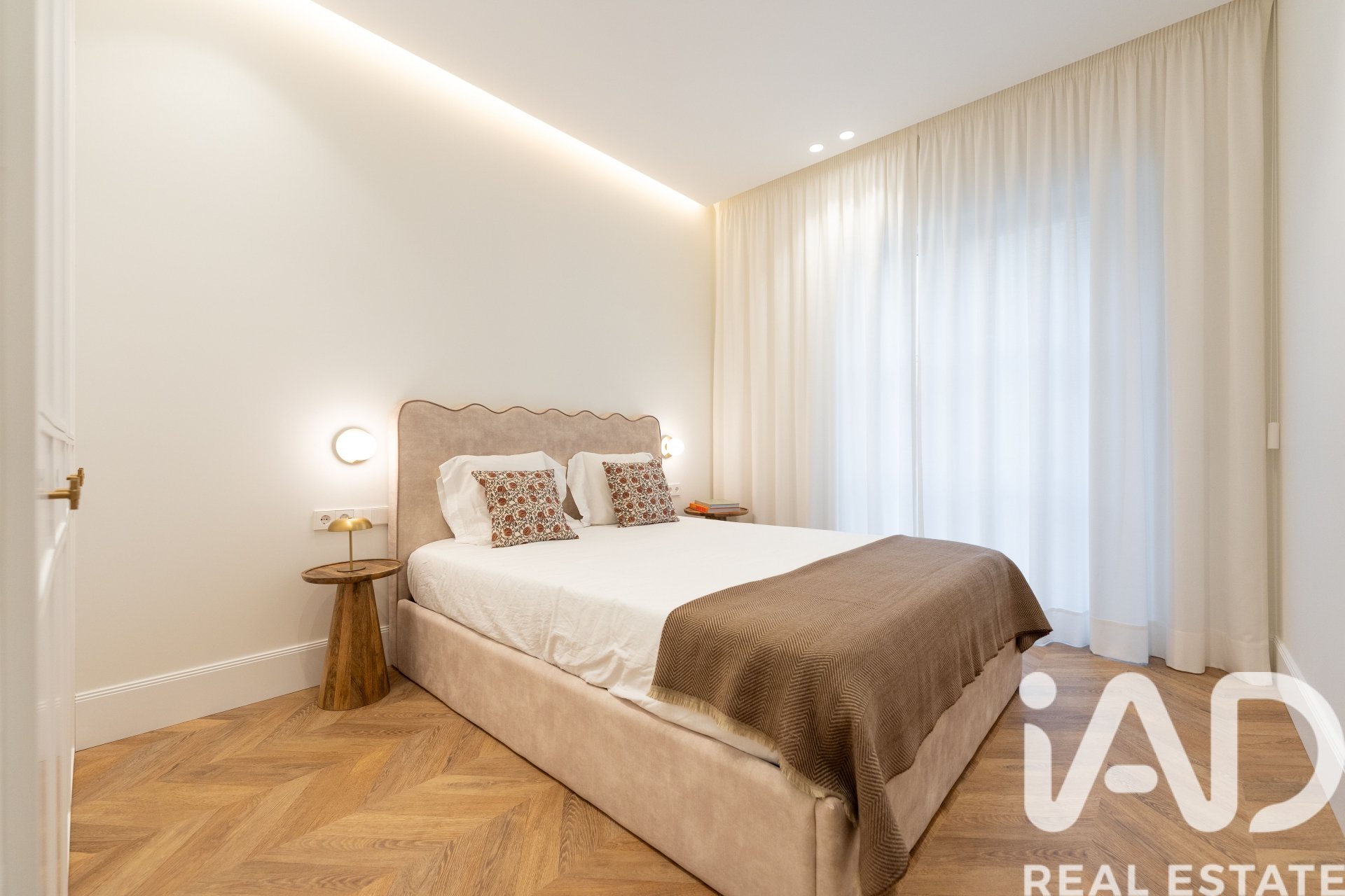 Huoneisto Madrid, Espanja 2 makuuhuonetta, 143 m2 No. 187764