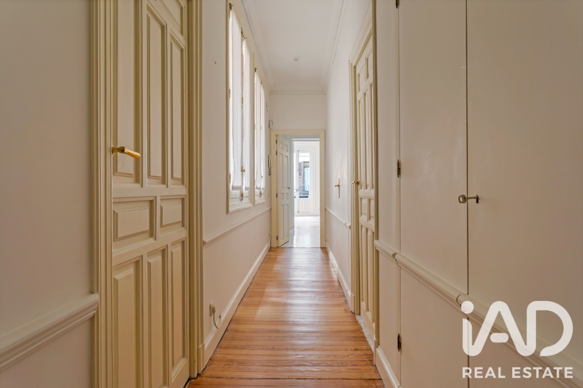 Apartamento en Madrid, España 3 dormitorios, 246 m2 No. 187763
