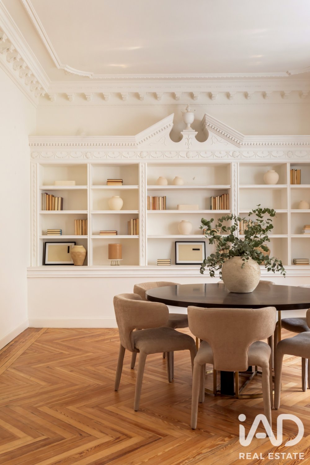 Apartamento en Madrid, España 3 dormitorios, 246 m2 No. 187763