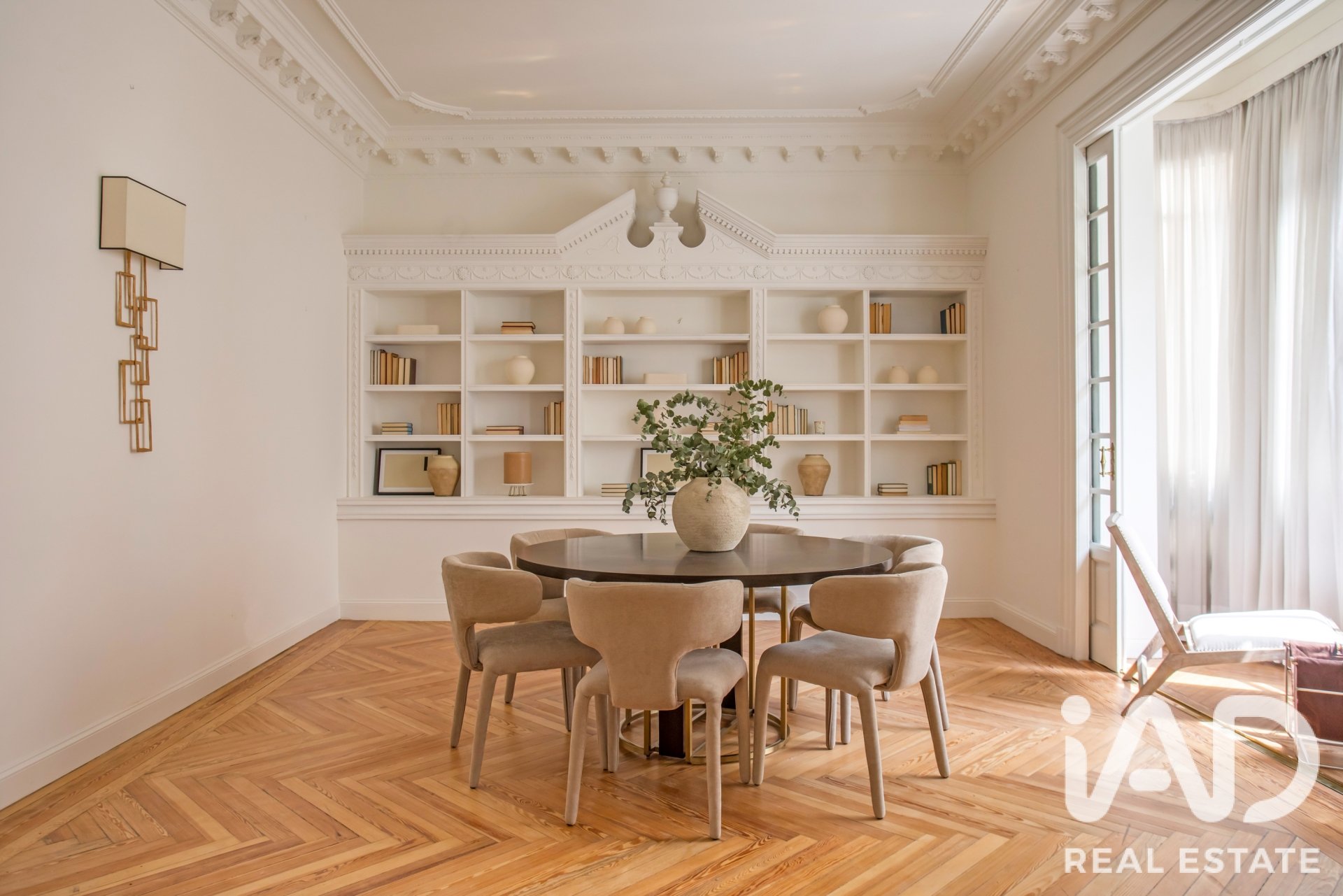 Apartamento en Madrid, España 3 dormitorios, 246 m2 No. 187763
