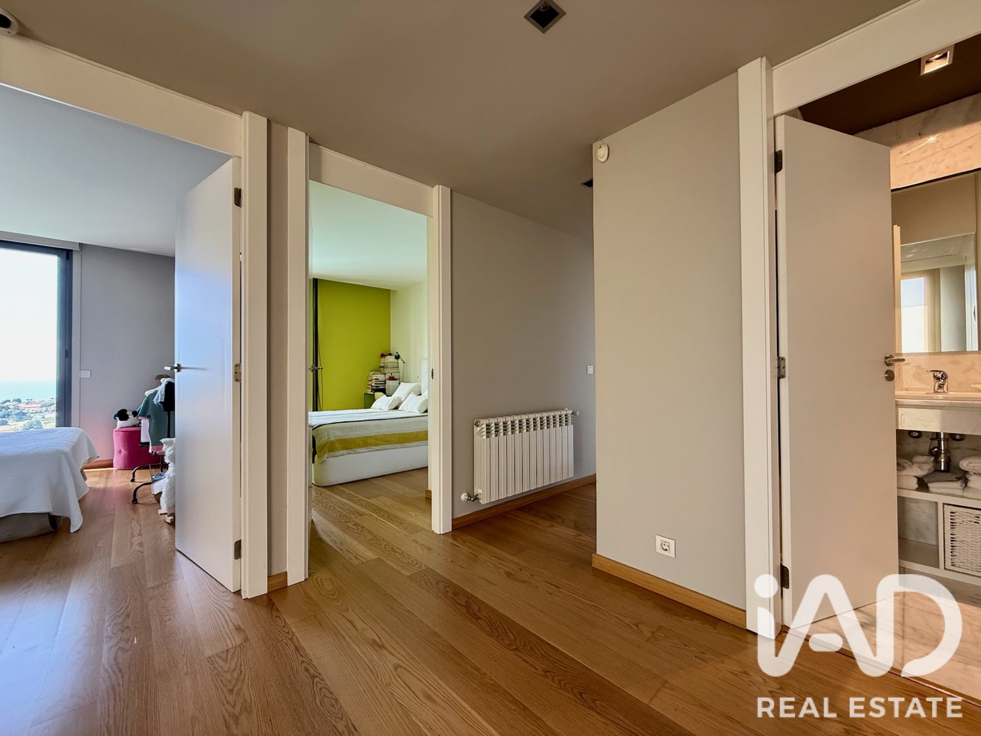 House à Sant Vicenc De Montalt, Barcelona, Espagne 5 chambres, 244 m2 No. 187762