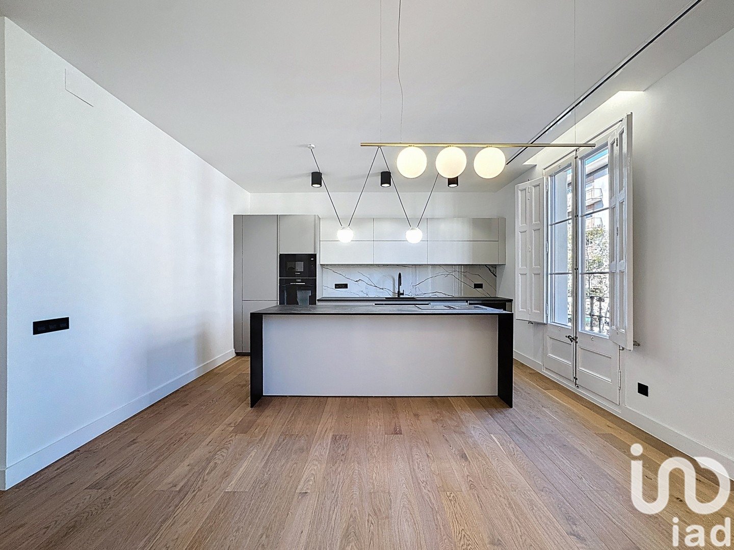 Wohnung in Barcelona, Spanien 4 Schlafzimmer, 175 m2 Nr. 153571