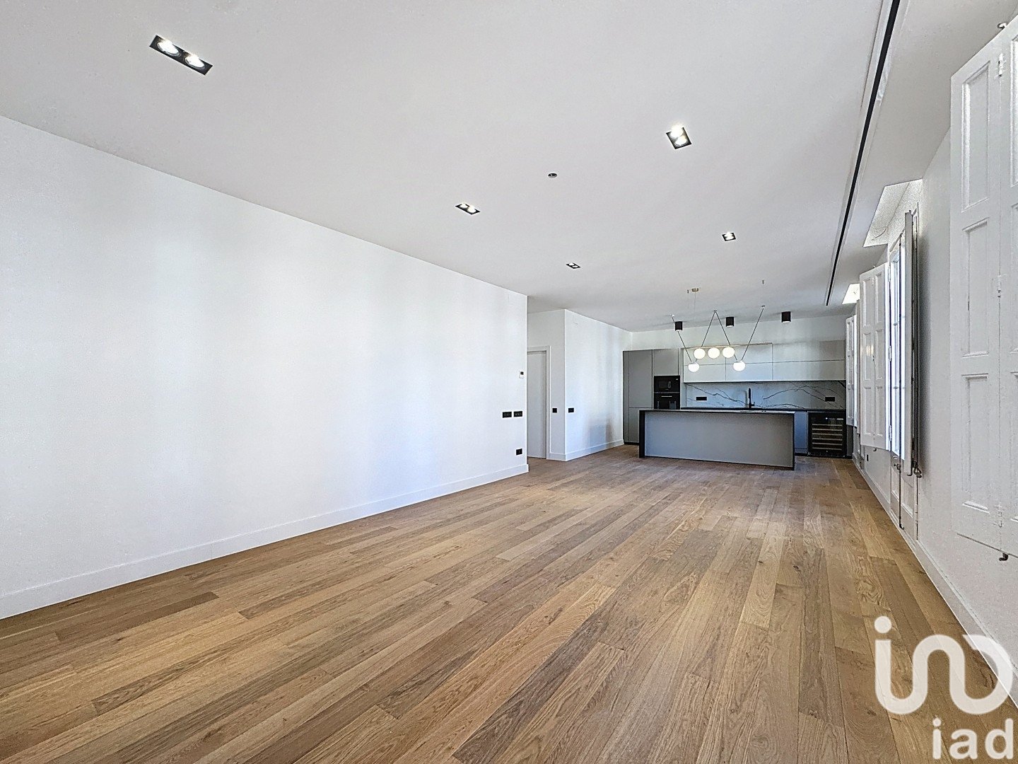 Wohnung in Barcelona, Spanien 4 Schlafzimmer, 175 m2 Nr. 153571
