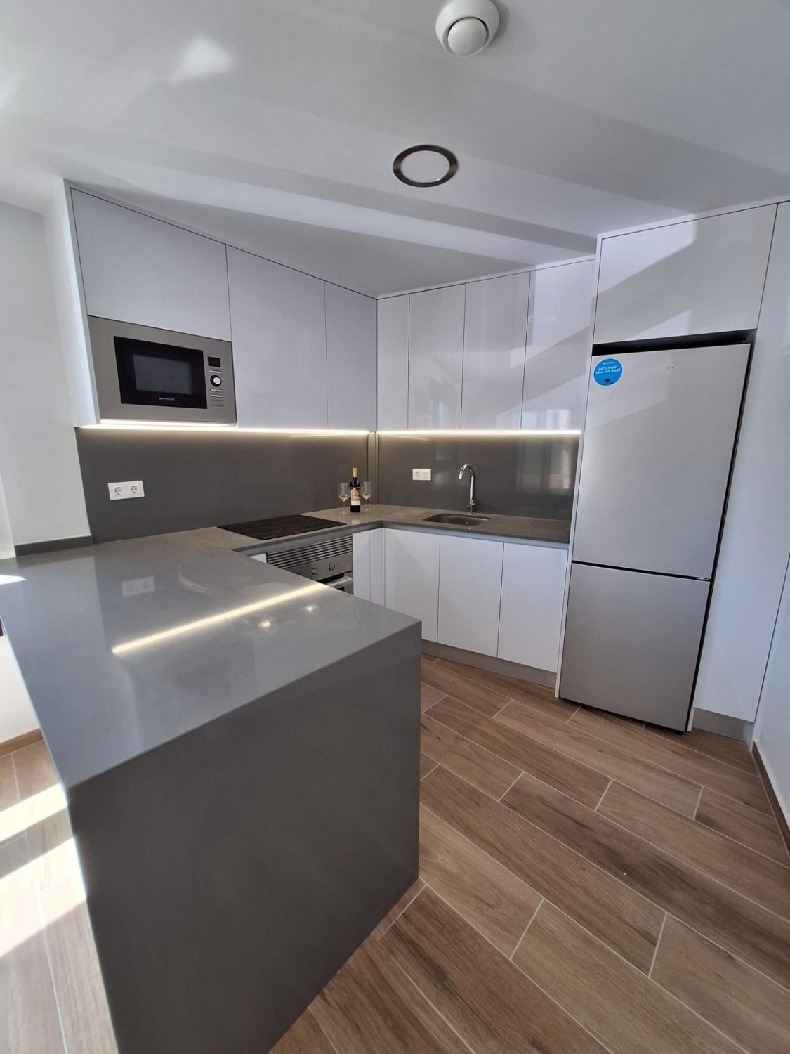 Appartamento a Villamartin, Alicante, Spagna 2 camere da letto, 85 mq. N° 165355
