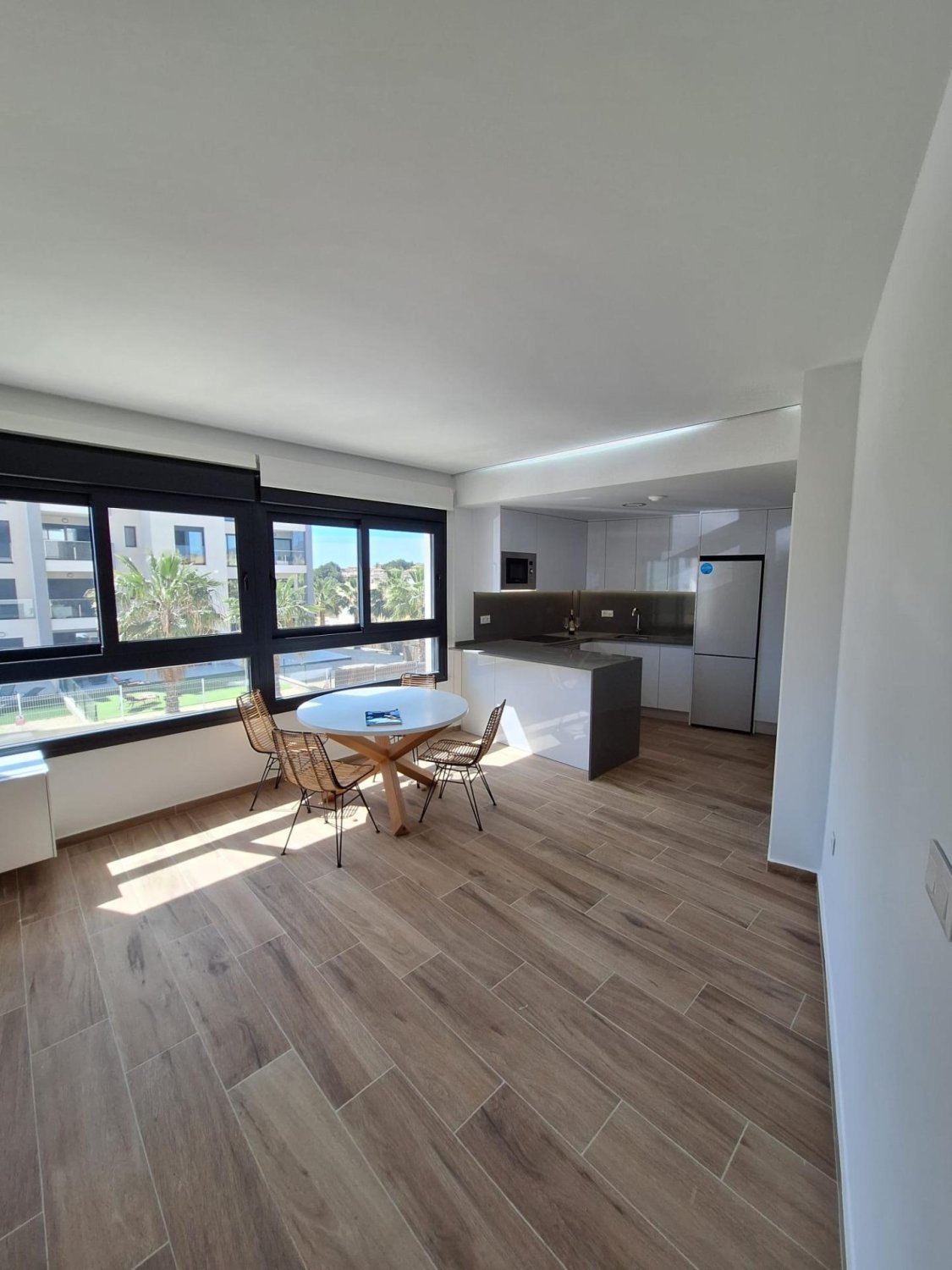Appartamento a Villamartin, Alicante, Spagna 2 camere da letto, 85 mq. N° 165355