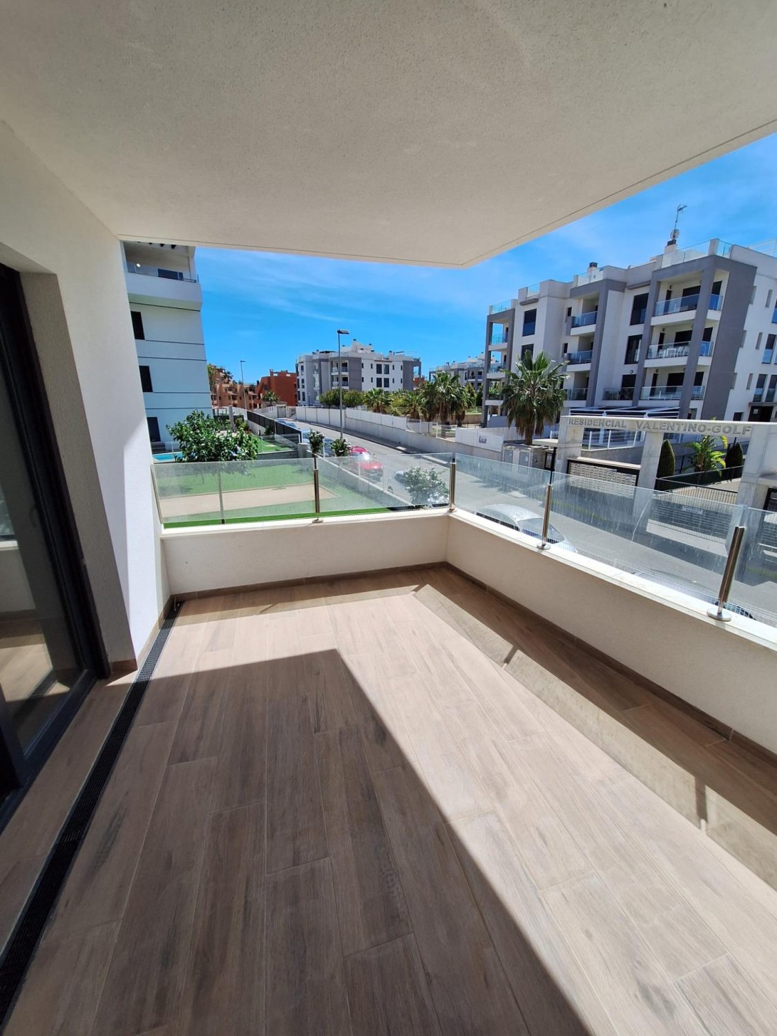 Appartamento a Villamartin, Alicante, Spagna 2 camere da letto, 85 mq. N° 165355