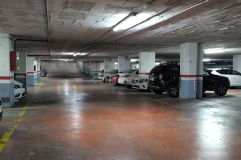 Garage i Rubi, Barcelona, Spanien 2291 kvm. Nr. 186416