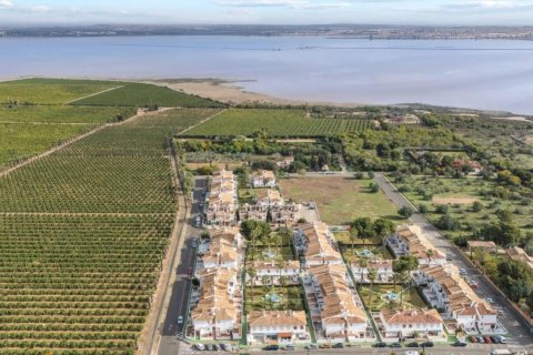 Dzīvoklis Torrevieja, Alicante, Spānijā 1 istaba, 40 m2 Nr. 183598