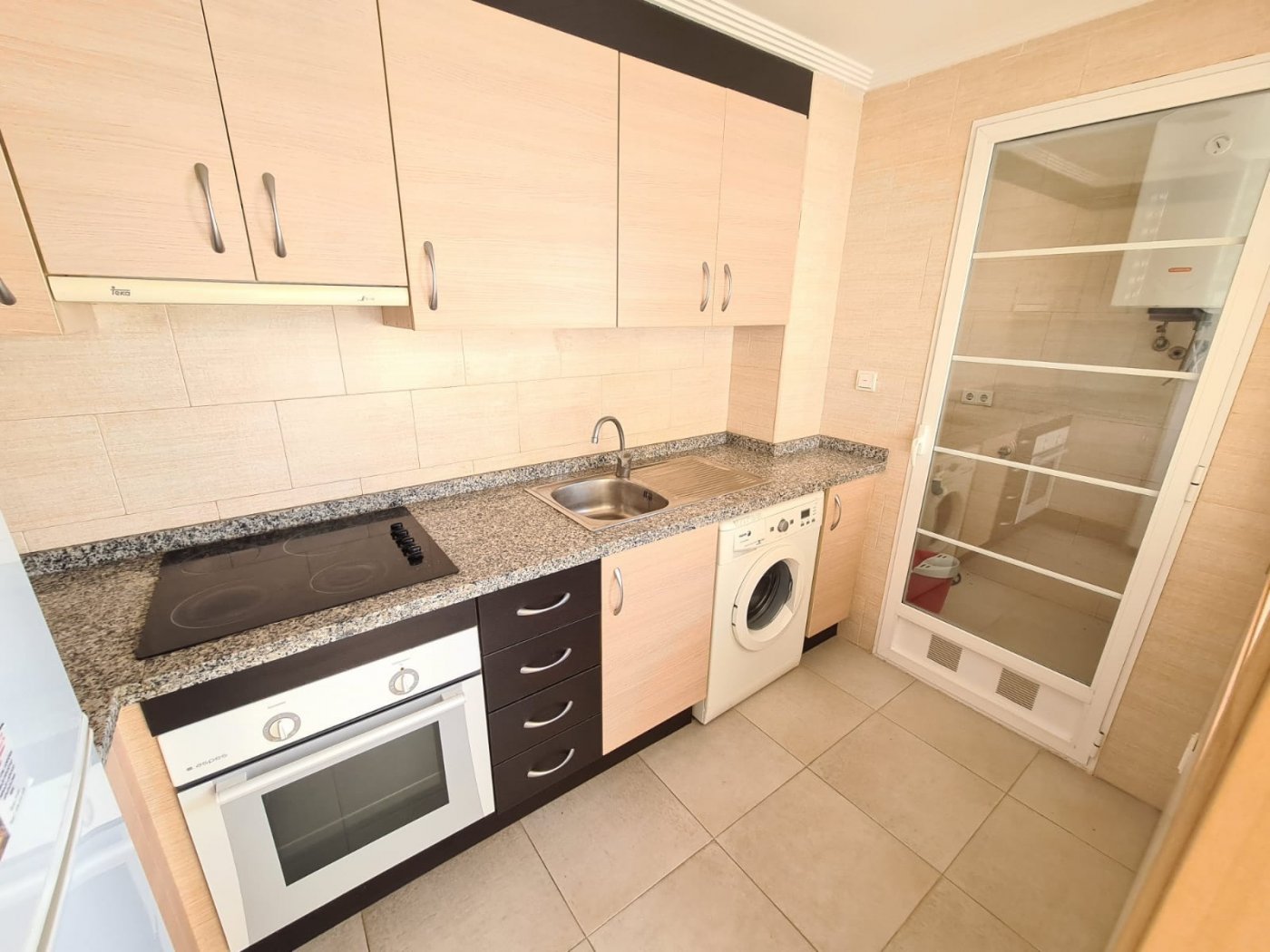 Appartamento a Guardamar del Segura, Alicante, Spagna 2 camere da letto, 69 mq. N° 183600