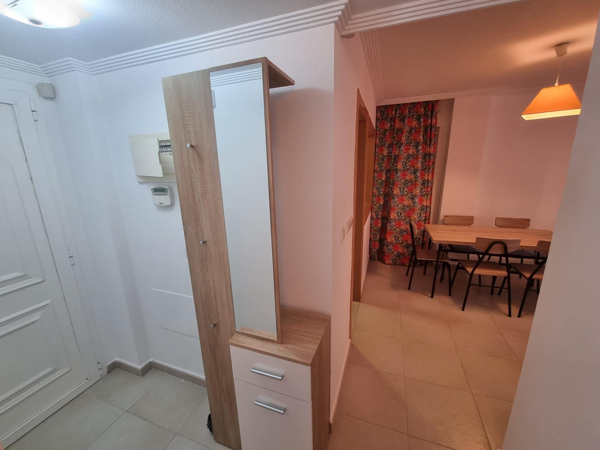 Appartamento a Guardamar del Segura, Alicante, Spagna 2 camere da letto, 69 mq. N° 183600