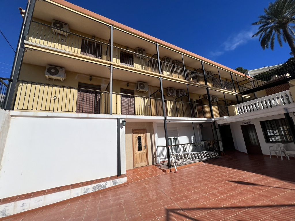 Commercial property in Altea, Alicante, Spain 1200 sq.m. No. 195325