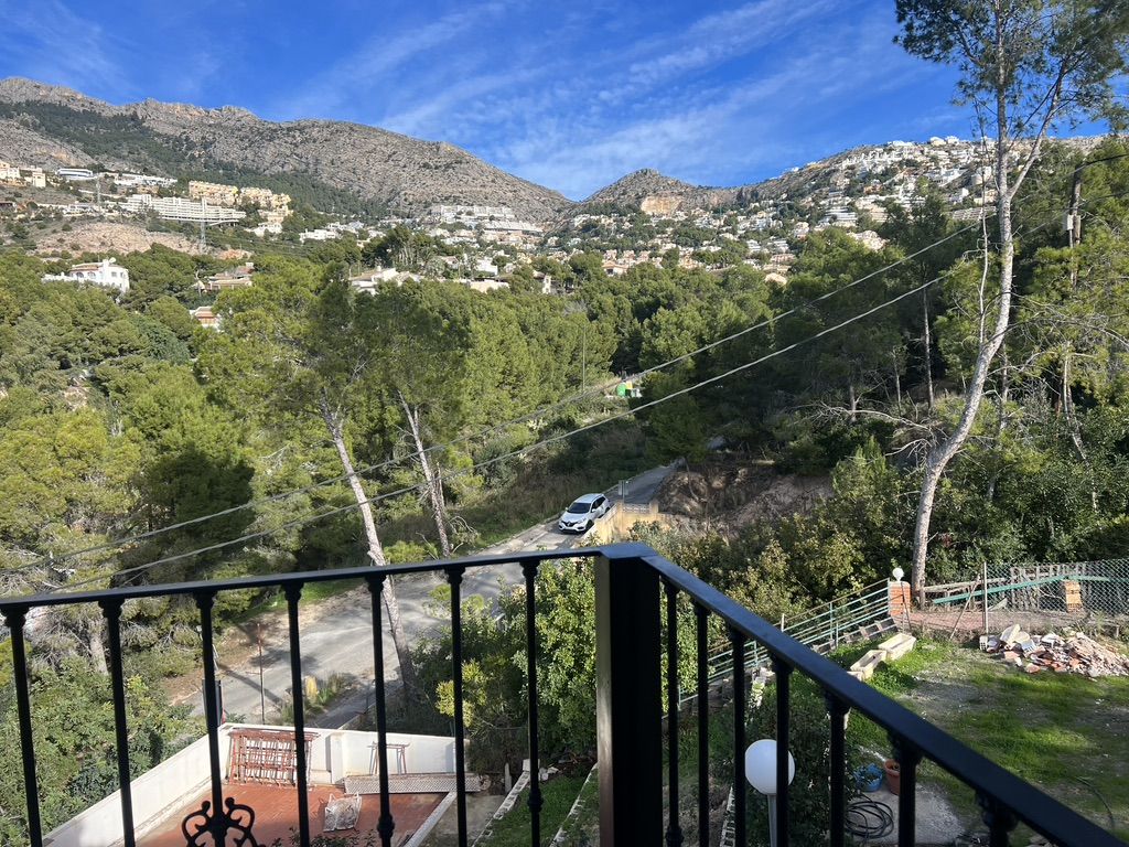 Commercial property in Altea, Alicante, Spain 1200 sq.m. No. 195325