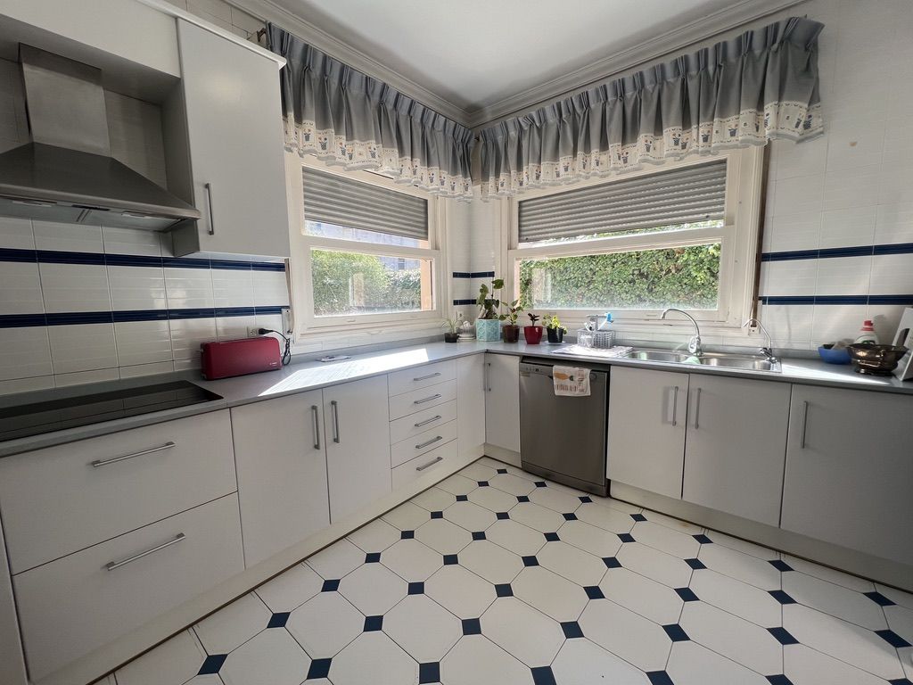 Villa en Dénia, Alicante, España 352 m2 No. 195326