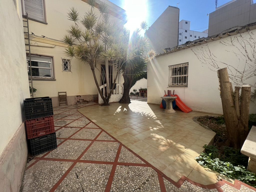 Villa en Dénia, Alicante, España 352 m2 No. 195326