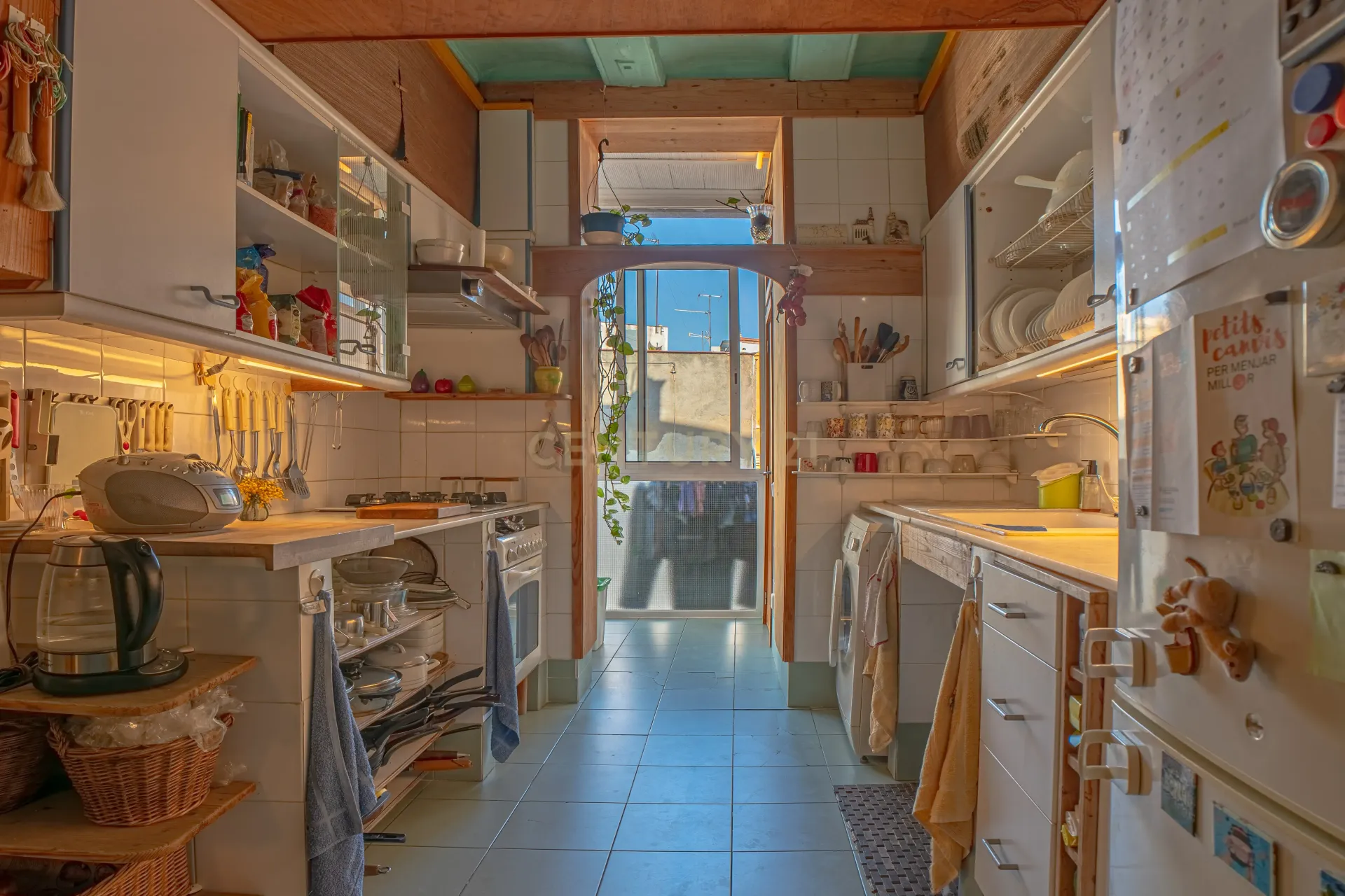 Apartament w Barcelona, Hiszpania 8 sypialni, 230 mkw. nr 166943