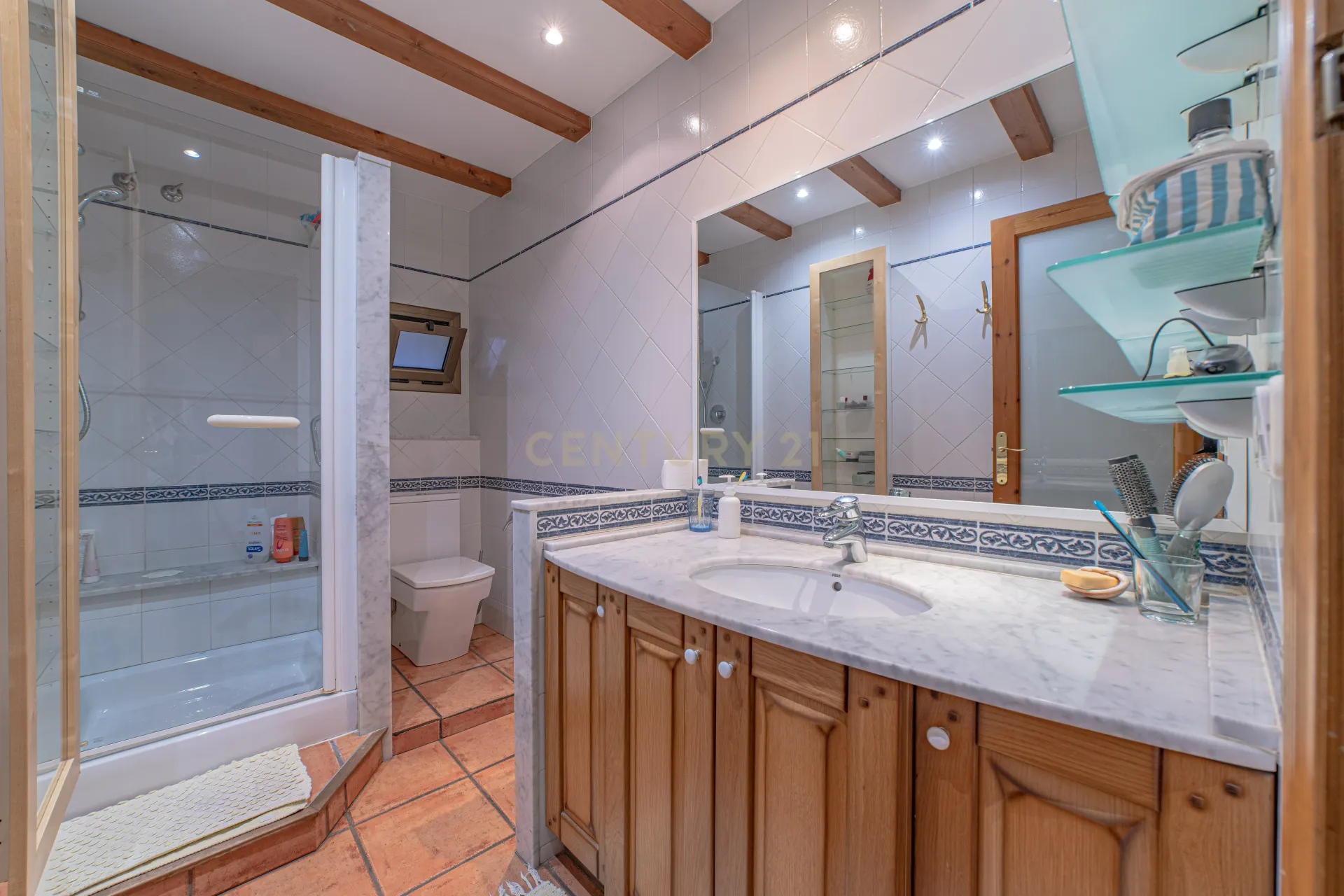 Apartament w Barcelona, Hiszpania 8 sypialni, 230 mkw. nr 166943