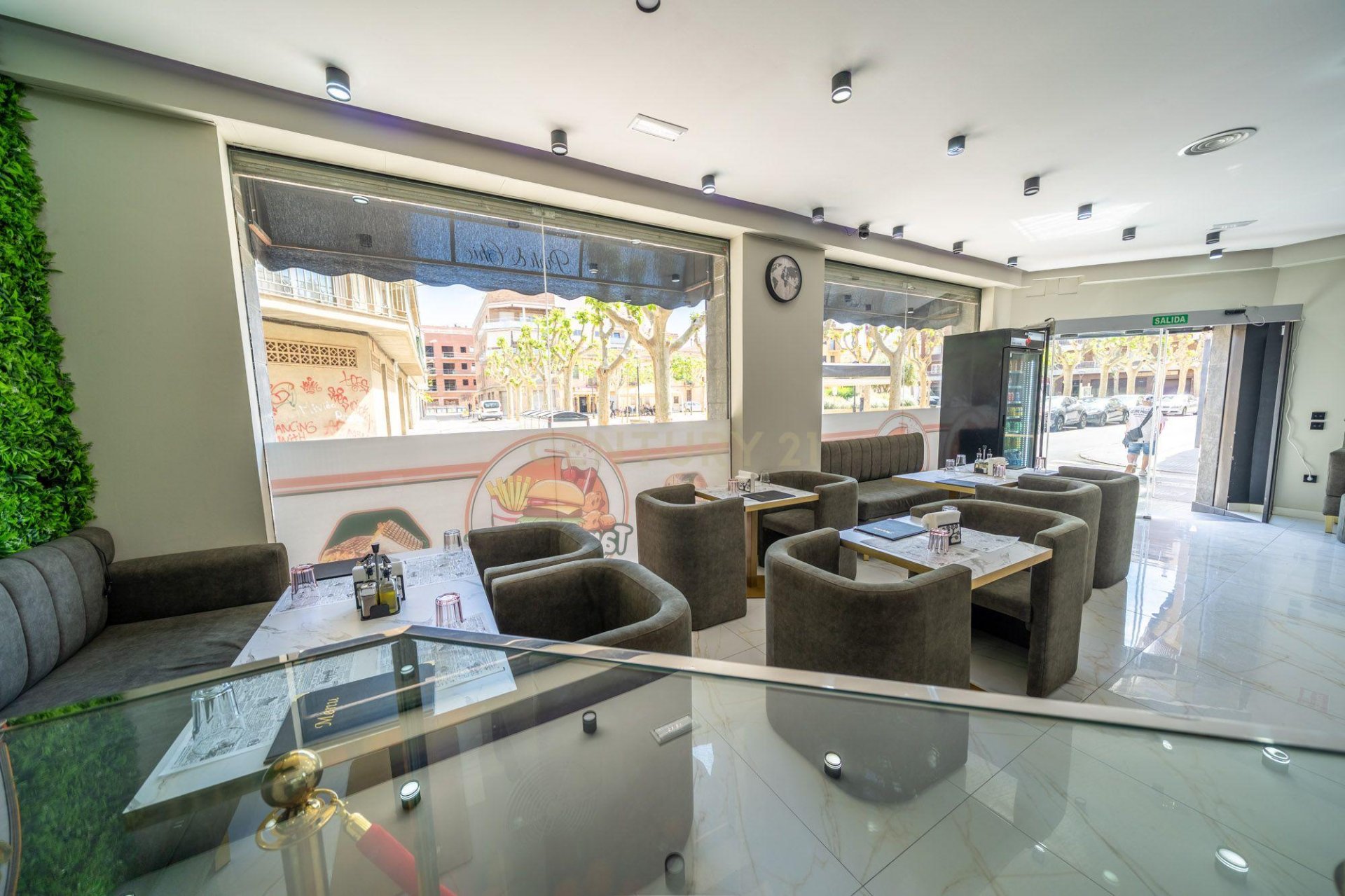 Propiedad comercial en Calella, Barcelona, España 252 m2 No. 166947