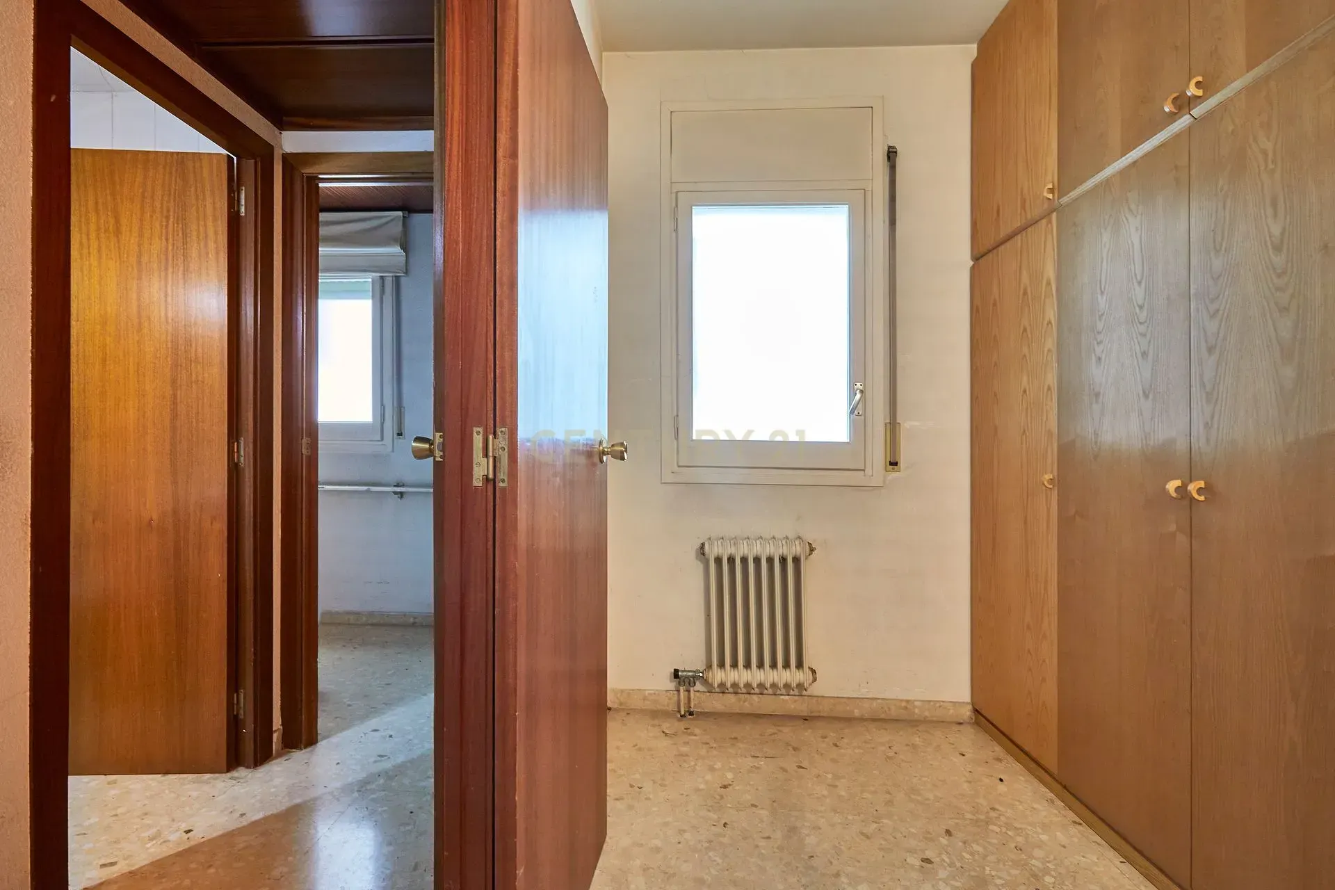 Apartament w Barcelona, Hiszpania 4 sypialnie, 134 mkw. nr 166944