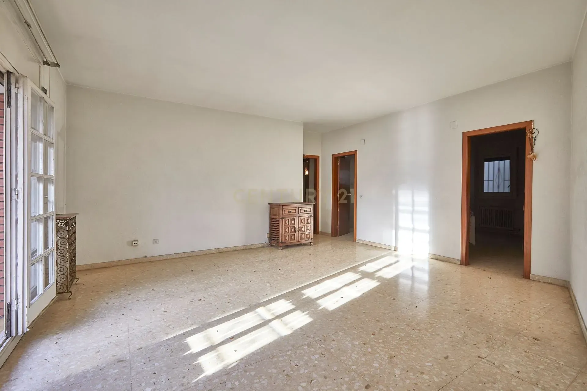 Apartament w Barcelona, Hiszpania 4 sypialnie, 134 mkw. nr 166944