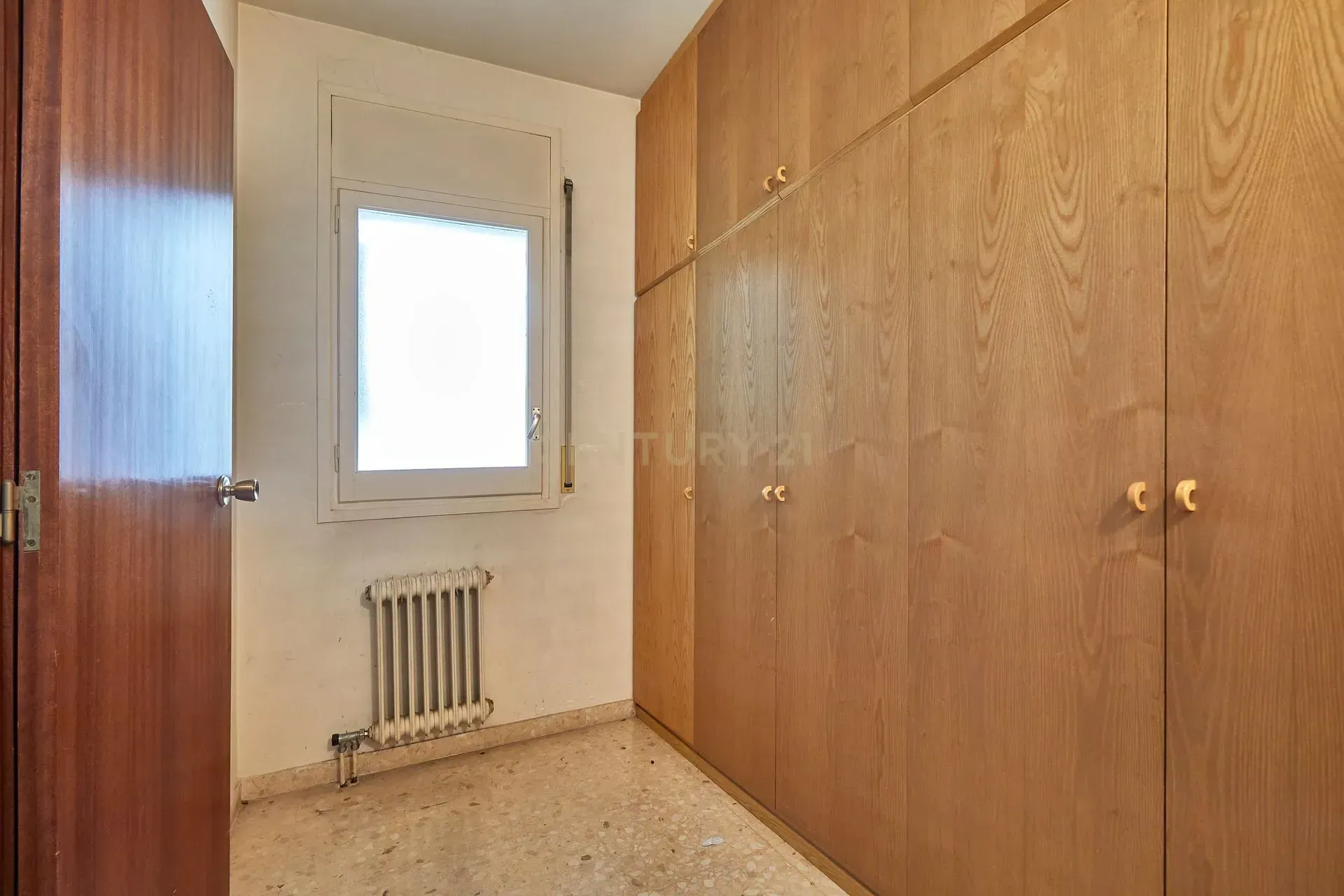Apartament w Barcelona, Hiszpania 4 sypialnie, 134 mkw. nr 166944