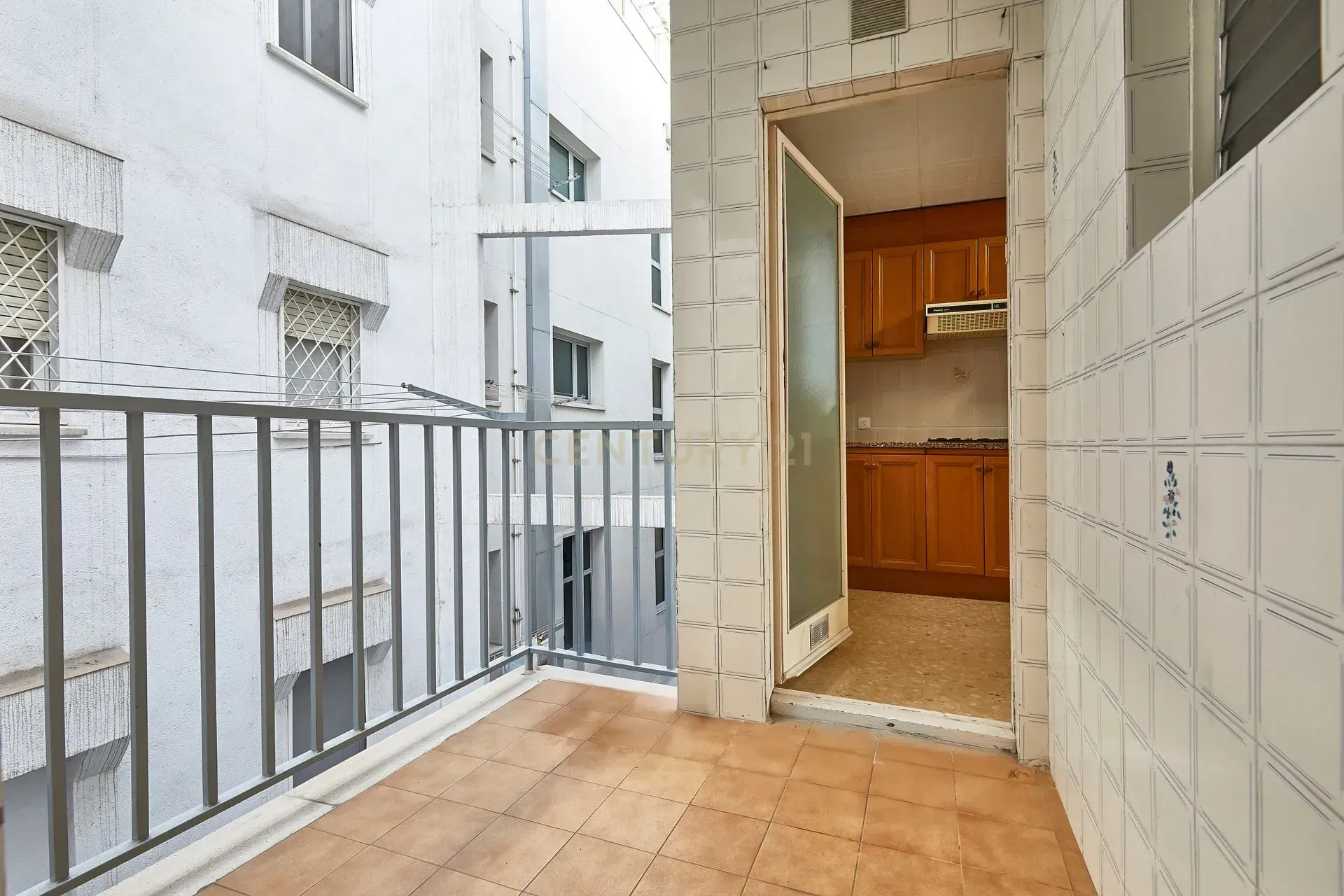 Apartament w Barcelona, Hiszpania 4 sypialnie, 134 mkw. nr 166944