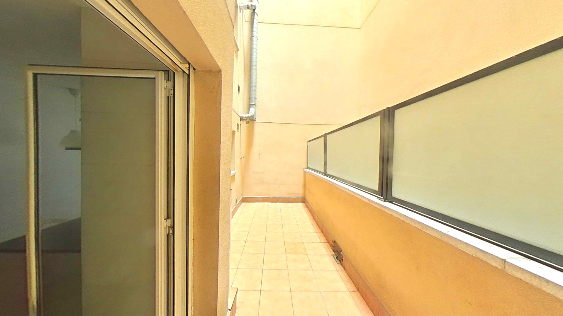Appartamento a Sabadell, Barcelona, Spagna 4 camere da letto, 119 mq. N° 166941