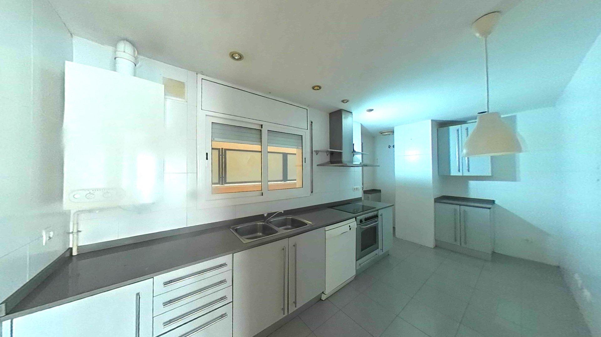 Appartamento a Sabadell, Barcelona, Spagna 4 camere da letto, 119 mq. N° 166941