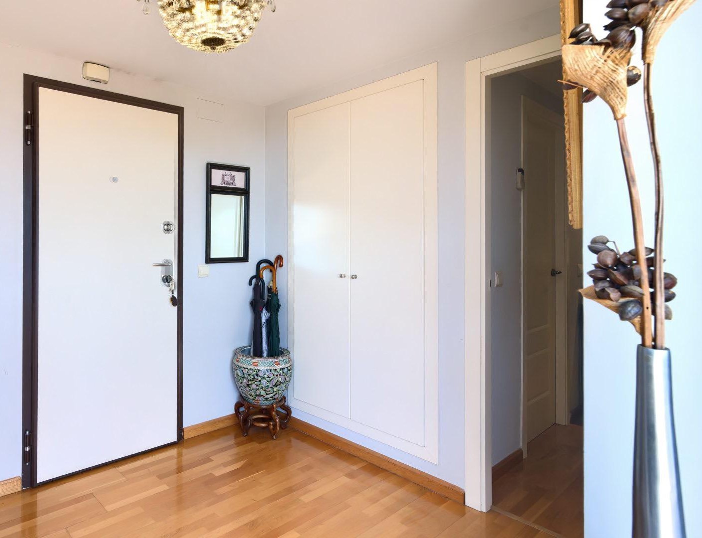 Dzīvoklis Valencia, Spānijā 5 istabas, 290 m2 Nr. 133311