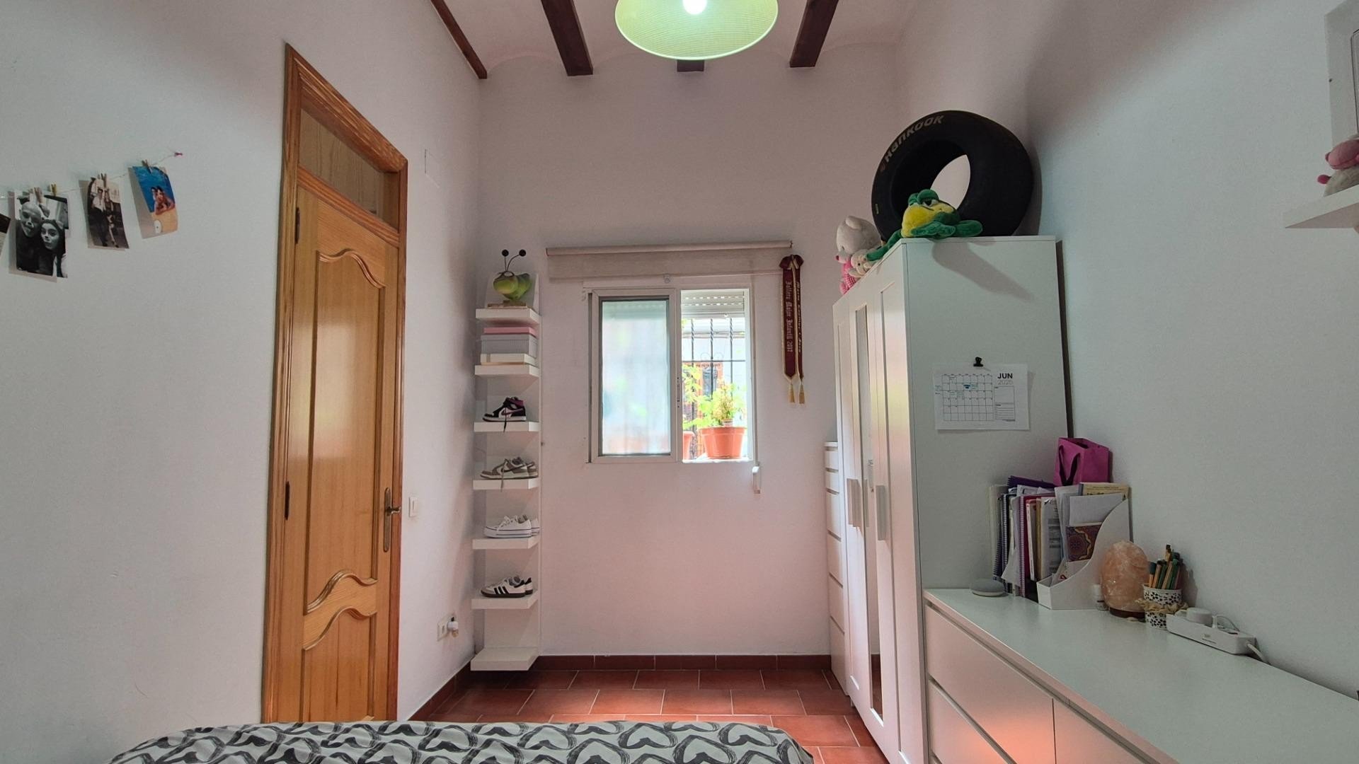 Lägenhet i Valencia, Spanien 3 sovrum, 150 kvm. Nr. 133309