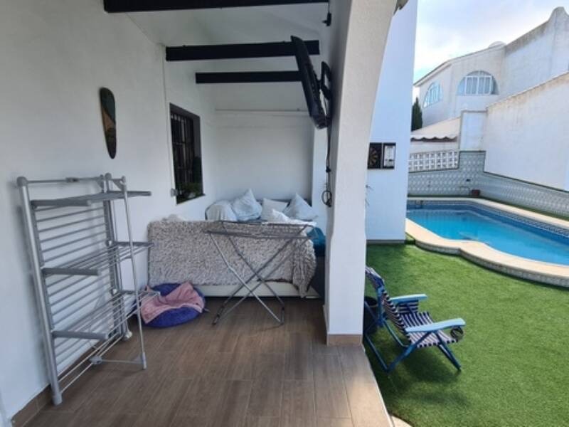 Villa in Urbanizacion Las Filipinas, Alicante, Spain 6 bedrooms, 289 sq.m. No. 133306