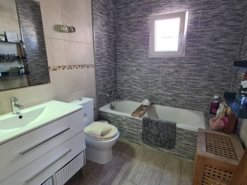 Villa in Urbanizacion Las Filipinas, Alicante, Spain 6 bedrooms, 289 sq.m. No. 133306