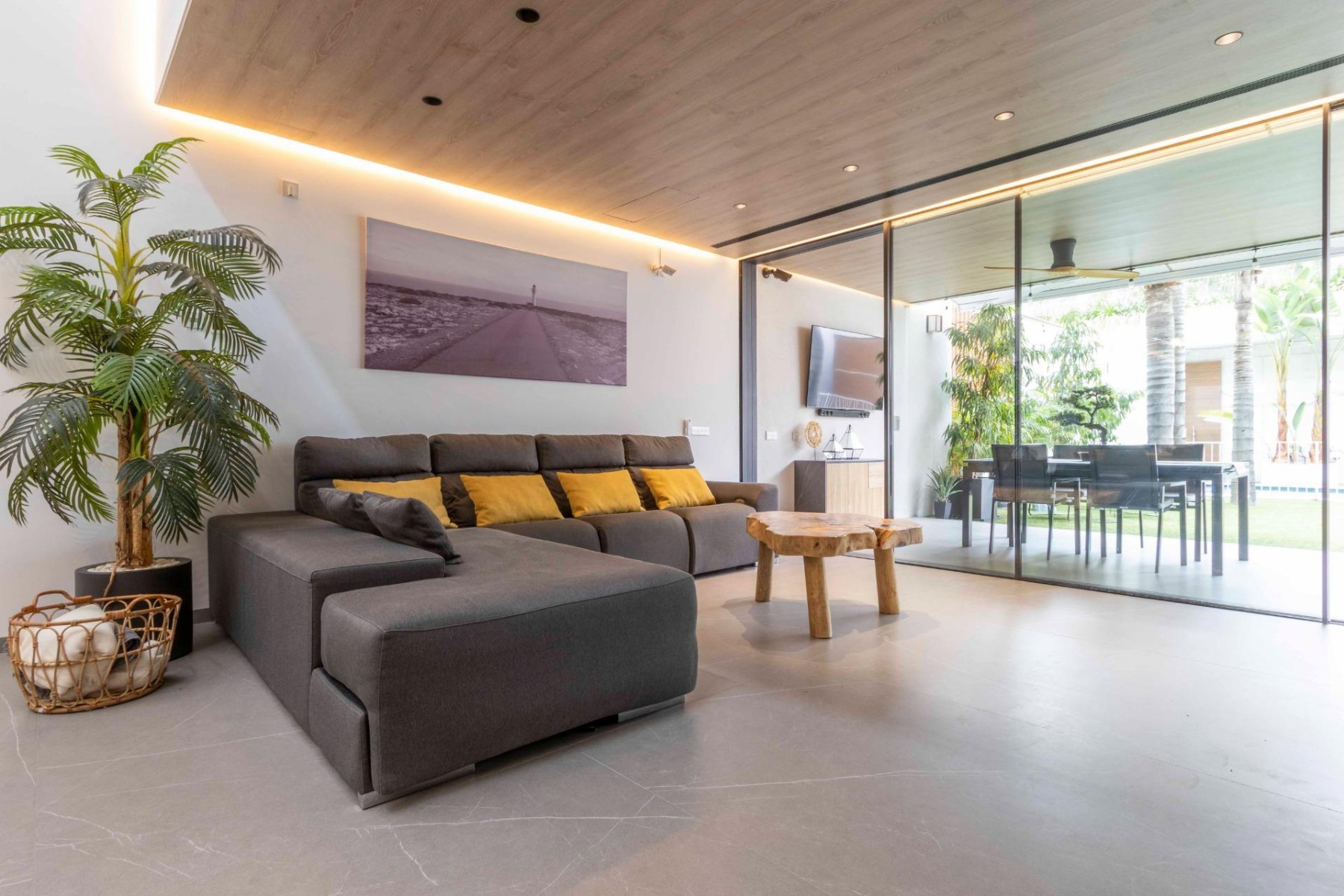 Villa in Valencia, Spanien 4 Schlafzimmer, 566 m2 Nr. 133312