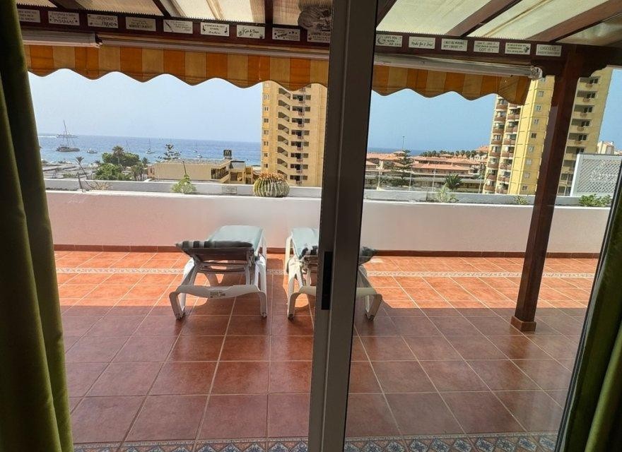 Lägenhet i Los Cristianos, Tenerife, Spanien 2 sovrum, 135 kvm. Nr. 194472