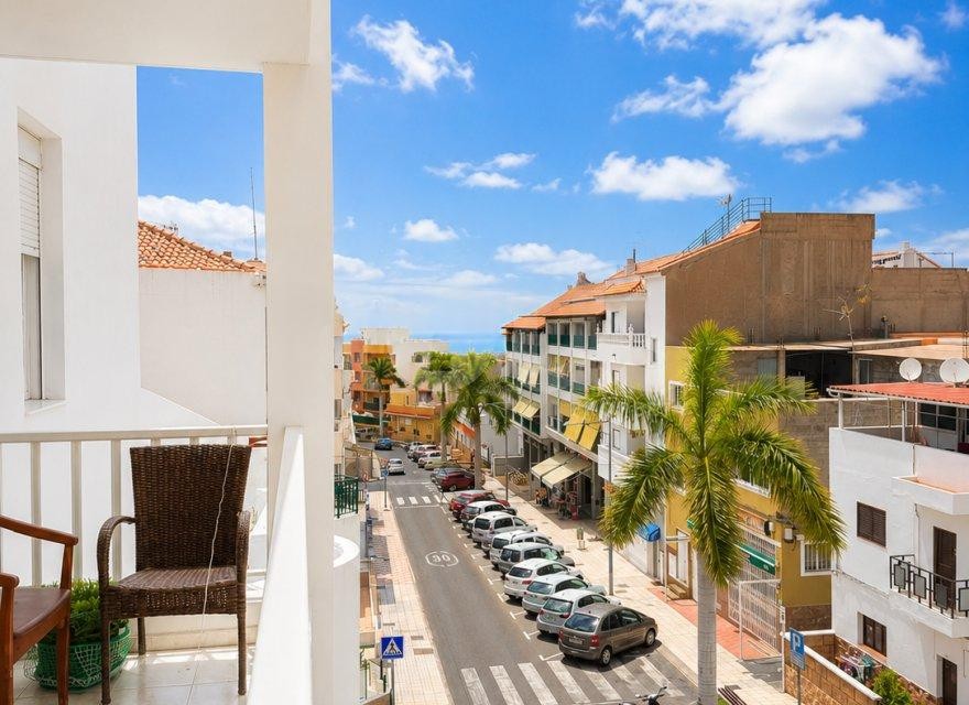 Lägenhet i Adeje, Tenerife, Spanien 2 sovrum, 60 kvm. Nr. 194473