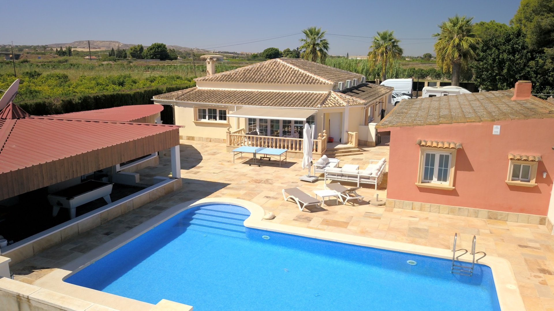 Finca in Daya Vieja, Alicante, Spanien 6 Schlafzimmer, 299 m2 Nr. 146578