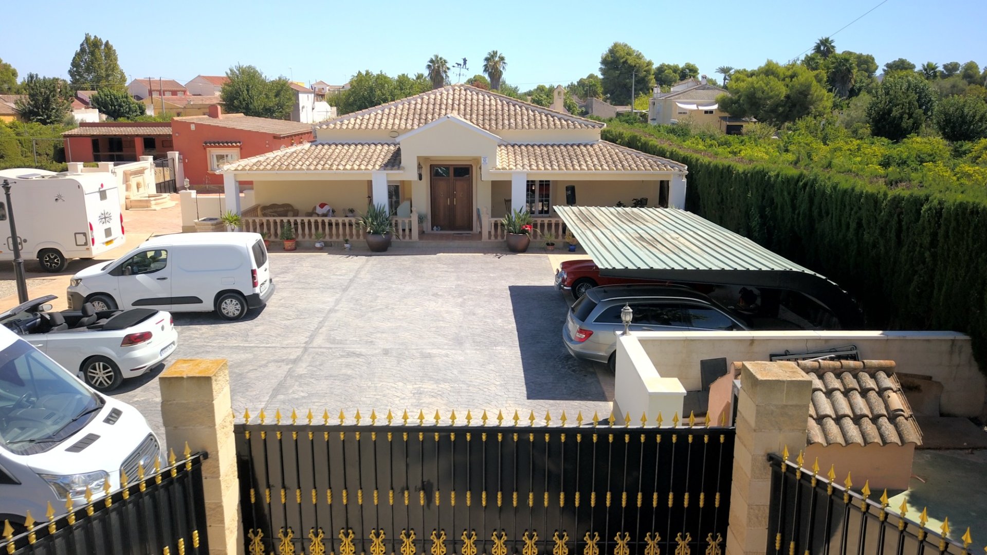 Finca in Daya Vieja, Alicante, Spanien 6 Schlafzimmer, 299 m2 Nr. 146578