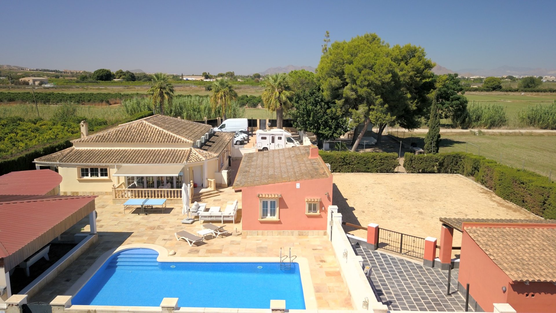 Finca in Daya Vieja, Alicante, Spanien 6 Schlafzimmer, 299 m2 Nr. 146578