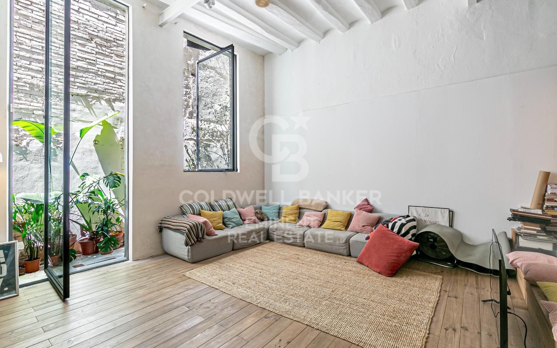 Apartamento en Barcelona, España 1 dormitorio, 174 m2 No. 157167