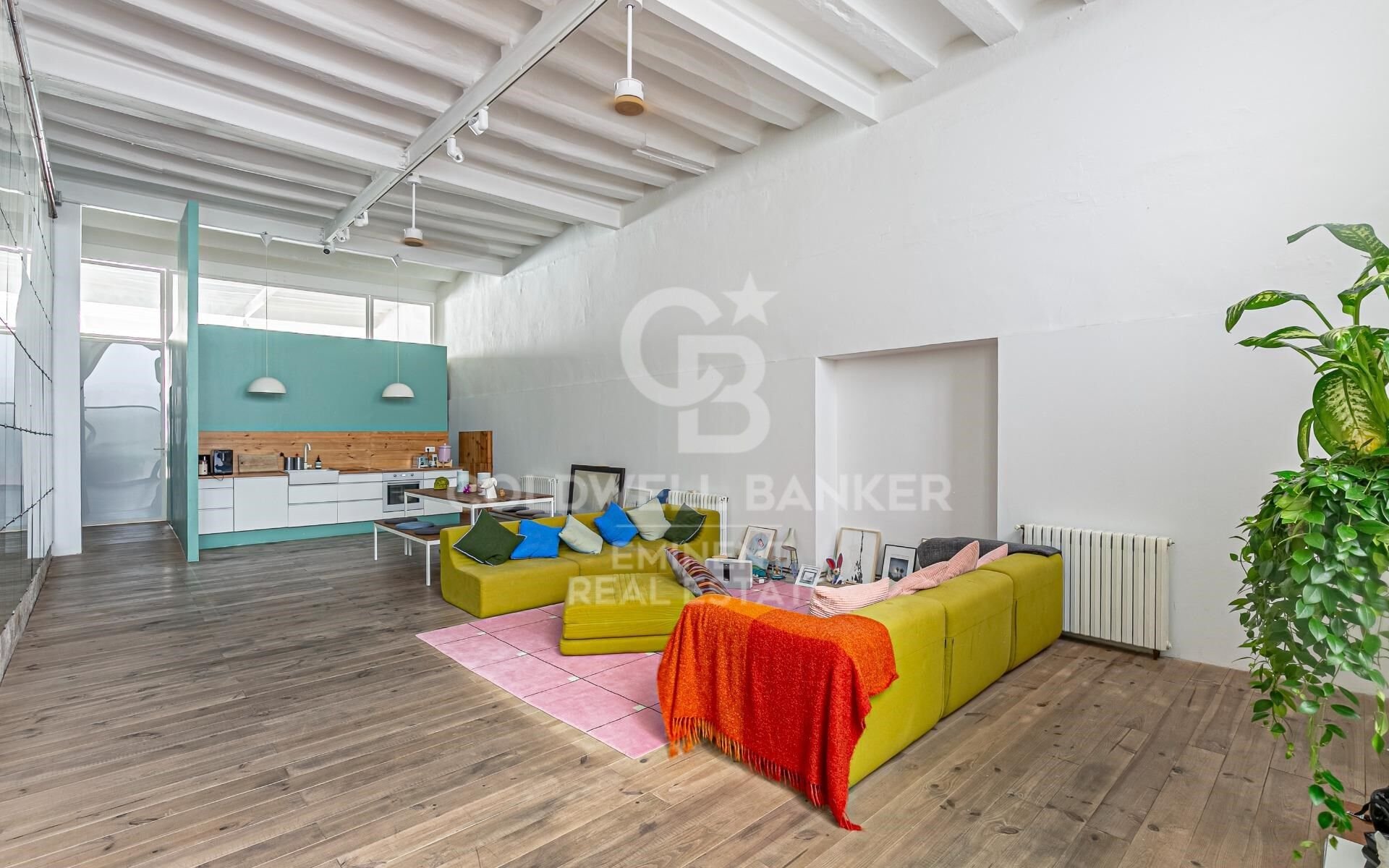 Apartamento en Barcelona, España 1 dormitorio, 174 m2 No. 157167