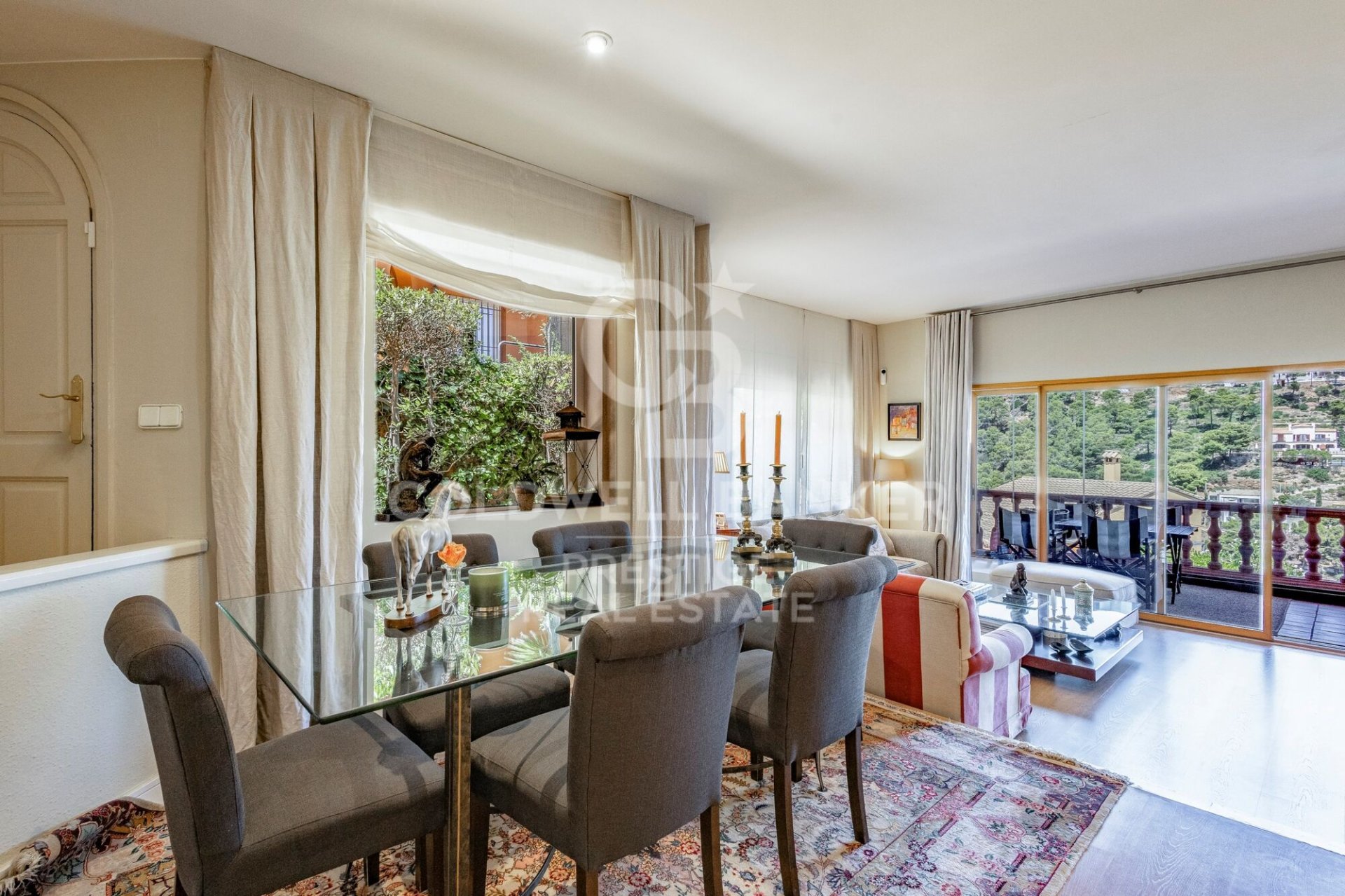 Kaupunkipientalo Begur, Girona, Espanja 4 makuuhuonetta, 205 m2 No. 157163